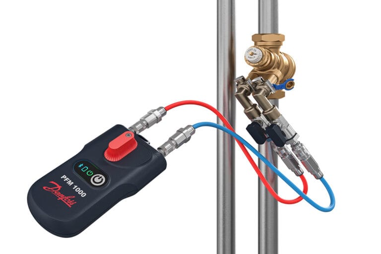 pfm1000_003z8260_ab-qm40_003z8204_installed_1120x747